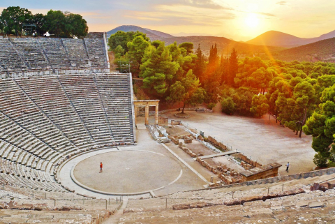 Classical Greece, Mykonos & Santorini